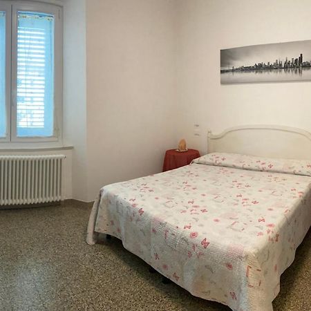 Апартаменти Domus Zoe Форте-дей-Мармі Екстер'єр фото